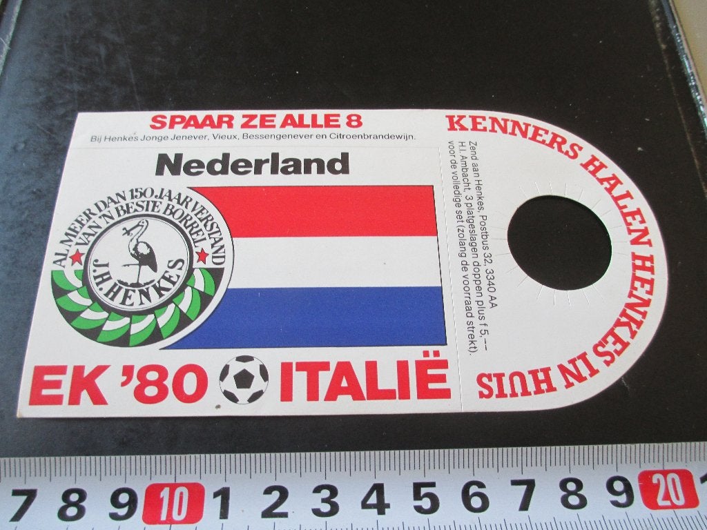 sticker henkes borrel voetbal EK 1980 vlag nederland *, Ophalen, Zo goed als nieuw
