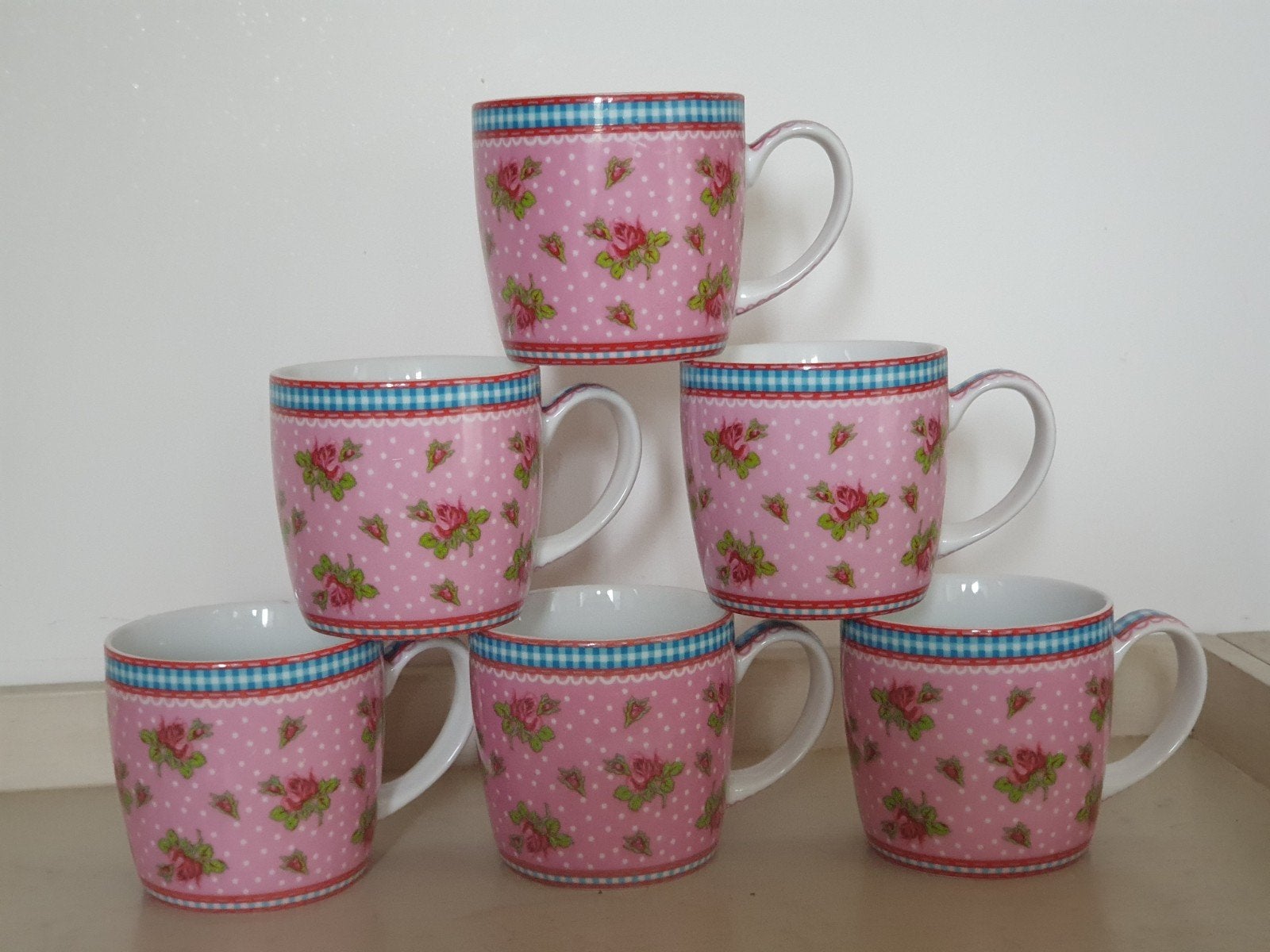 Diverse Pippa servies . Nieuw, Ophalen of Verzenden, Overige stijlen, Bord(en)