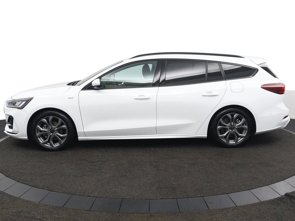 Ford Focus Wagon 1.0 EcoBoost Hybrid ST Line Automaat 155pk, 12 maanden, Gebruikt, Euro 6, Wit