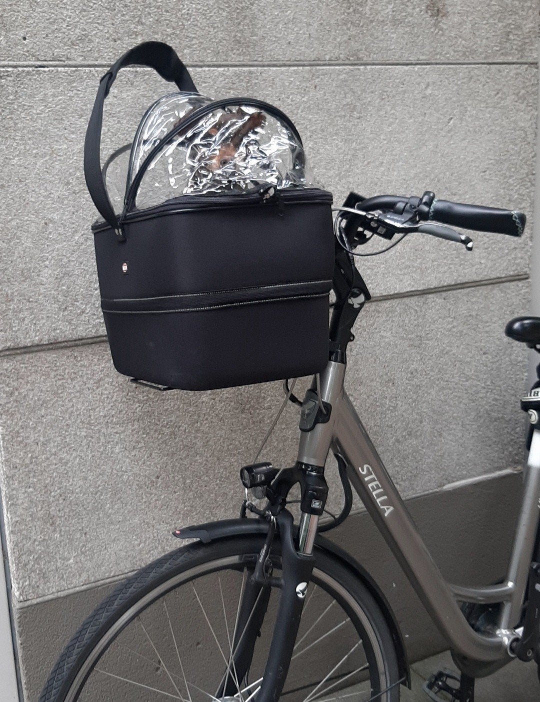 Trixie hondenfietsmand voor aan het stuur, Fietsen en Brommers, Fietsaccessoires | Overige Fietsaccessoires, Ophalen, Zo goed als nieuw