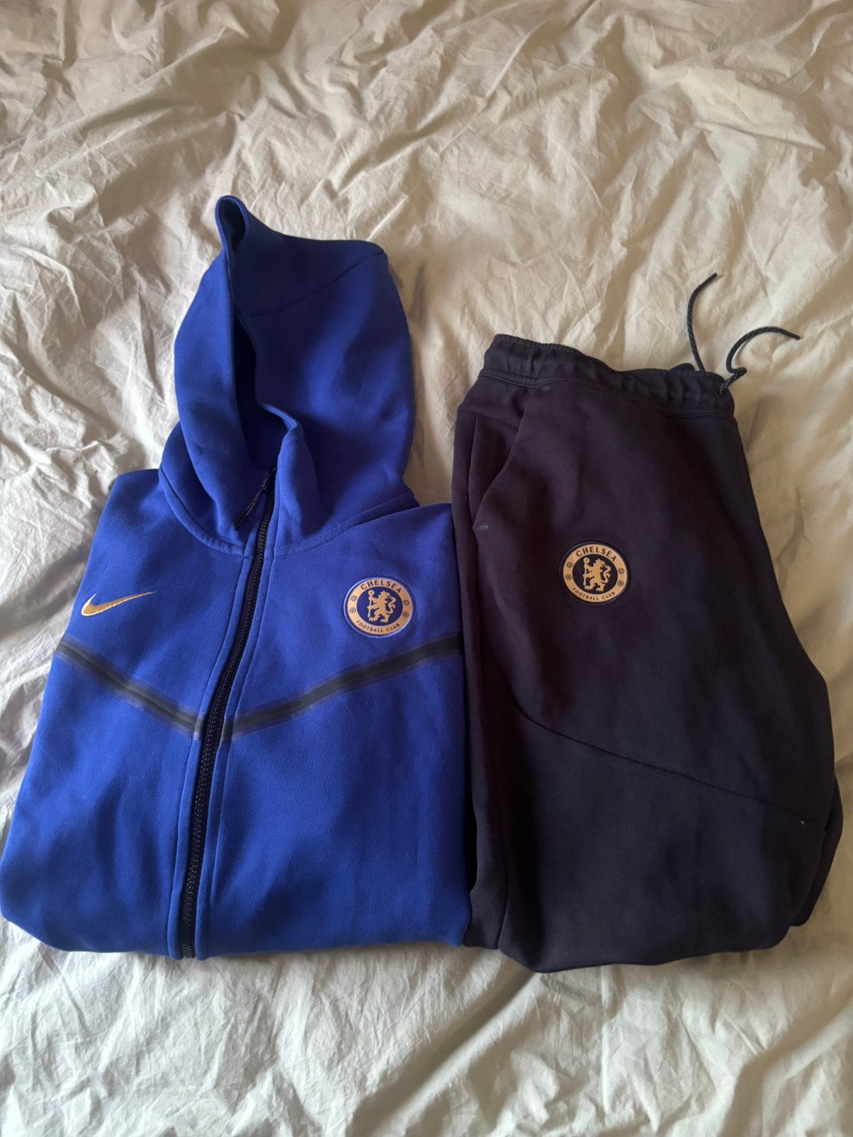 Chelsea nike tech fleece trainingspak L, Ophalen of Verzenden, Zo goed als nieuw, Buitenlandse clubs, Overige typen
