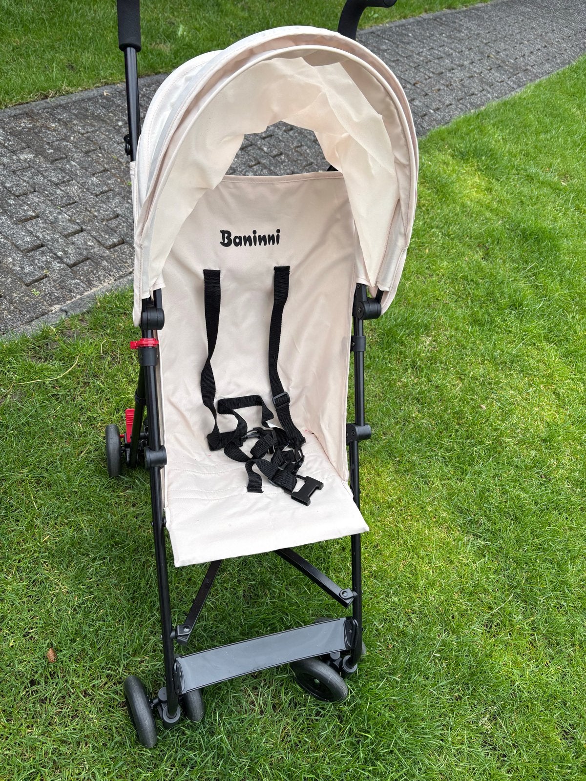 Simpele buggy - Zo goed als nieuw, Kinderen en Baby's, Buggy's, Ophalen of Verzenden, Zo goed als nieuw, Overige merken, Zonnekap