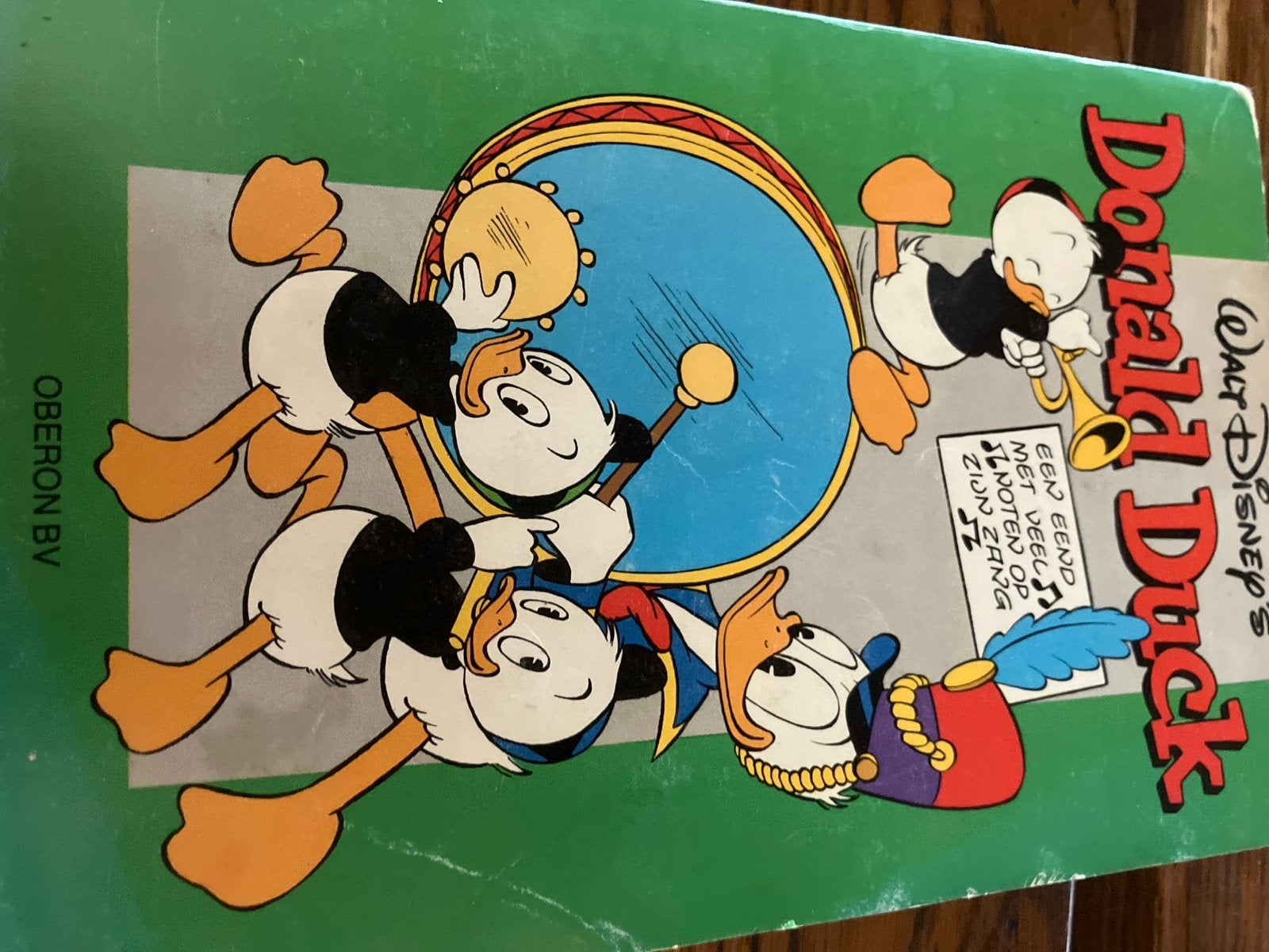 Donald Duck: Een Eend Met Veel Noten Op Zijn Zang, Eén stripboek, Ophalen of Verzenden, Gelezen