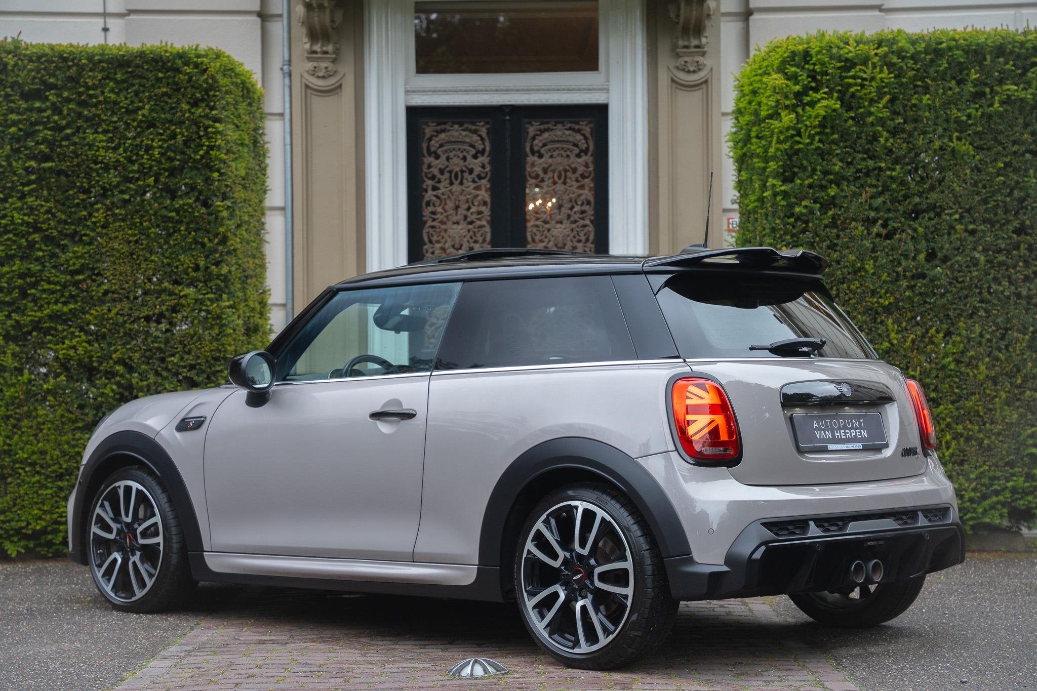 MINI 3-Deurs 2.0 Cooper S John Cooper Works PANO | H&K | ADA, Auto's, 1998 cc, Gebruikt, Euro 6, 4 stoelen