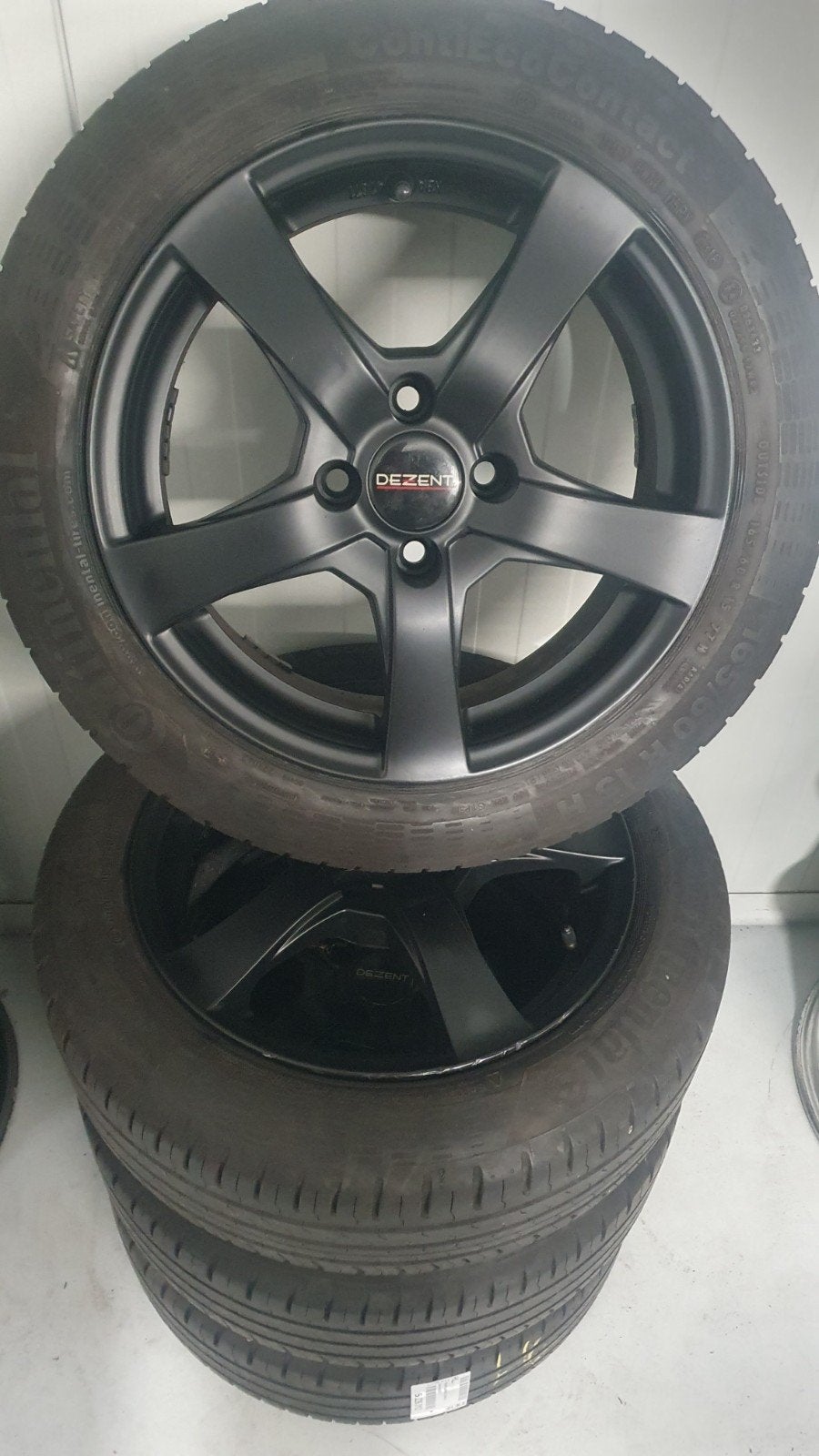 15"Zwarte LM+Banden 4x100 Aygo/108/C1 Spark/Getz/Lupo Enz, Gebruikt, 15 inch, Banden en Velgen, Ophalen of Verzenden