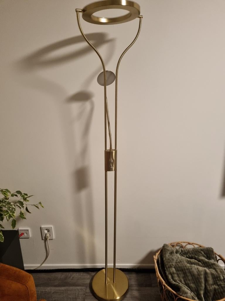Gouden vloerlamp met leeslamp, Ophalen