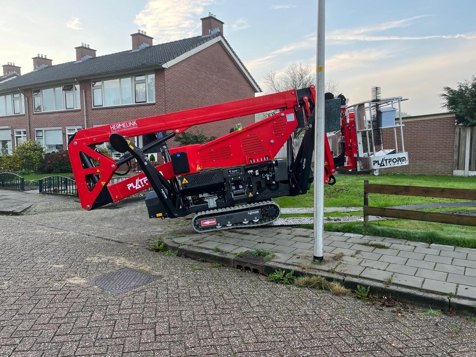 Verhuur Spinhoogwerker + machinist