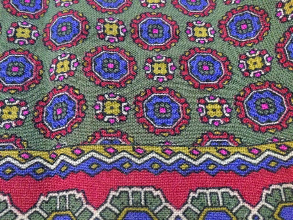 elegante  heren sjaal  Guy Laroche 128x30 cm, Maat 48/50 (M), Ophalen of Verzenden, Zo goed als nieuw, Sjaal