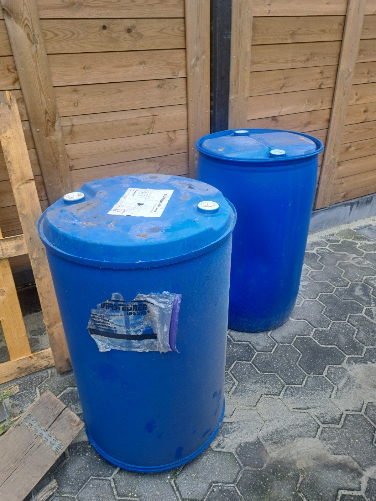 200 liter ton / vat - blauw, ideaal voor opslag, Ophalen, Gebruikt, Onbekend, Onbekend