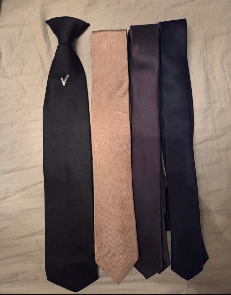 Diverse stropdassen, Kleding | Heren, Stropdassen, Ophalen of Verzenden, Zo goed als nieuw, Overige kleuren