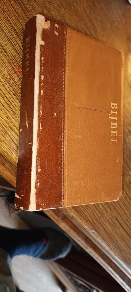 Bijbel / Nieuwe Bijbel Vertaling / 15,5x10x2,5 cm -Jongbloed, Ophalen of Verzenden, Gelezen, Christendom | Protestants