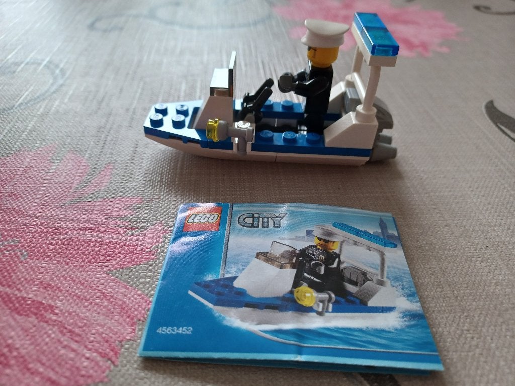 Lego city 30002 politie boot, Kinderen en Baby's, Speelgoed | Duplo en Lego, Compleet, Lego, Ophalen of Verzenden, Complete set