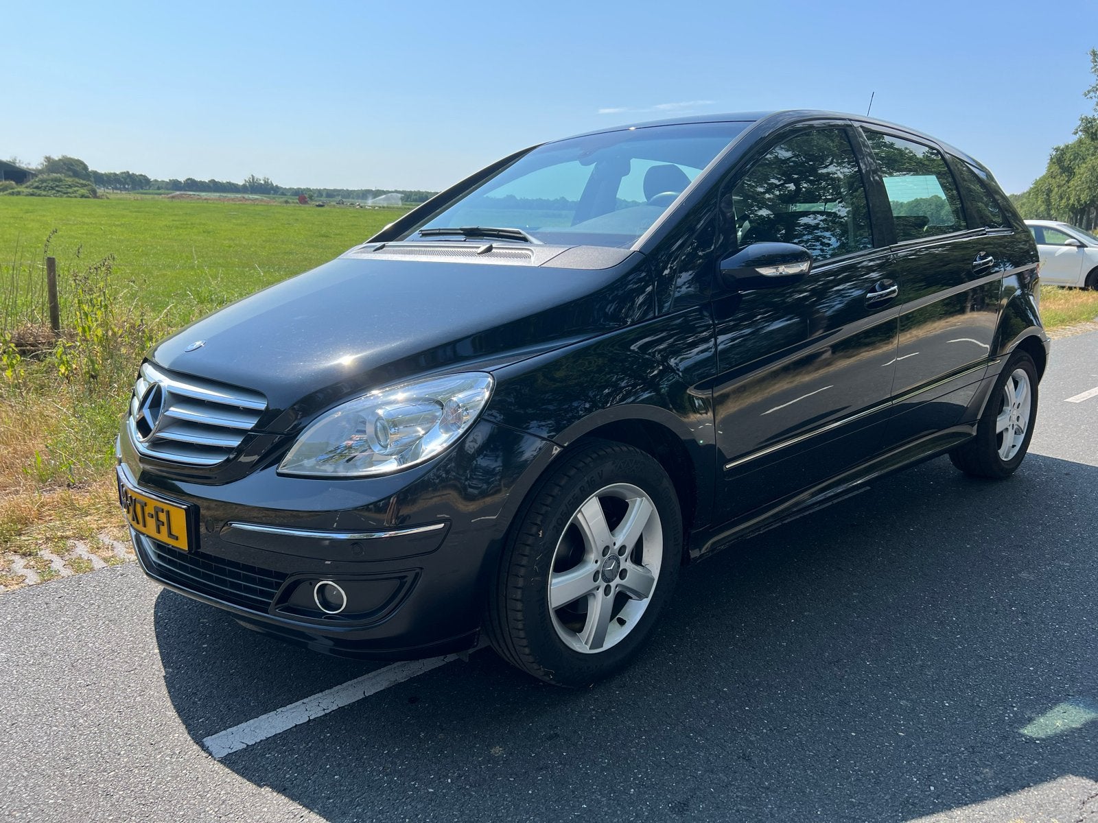 Mercedes-Benz B150, Auto's, Mercedes-Benz, Voorwielaandrijving, Euro 5, 1498 cc, Zwart