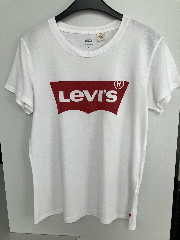 Wit LEVI’S T-shirt maat M , Kleding | Heren, T-shirts, Maat 48/50 (M), Wit, Ophalen of Verzenden, Gedragen
