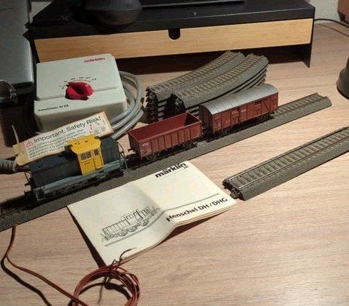 Märklin rangeerloc 6505 NS en 2 NS wagentjes, rails en trafo, Wisselstroom, Analoog, Ophalen of Verzenden, Märklin
