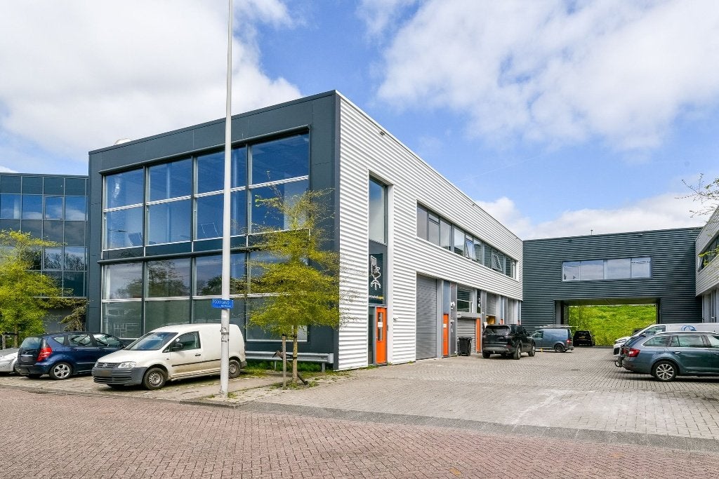 kantoor Verhuur, 34 m², Huur, Bedrijfsruimte