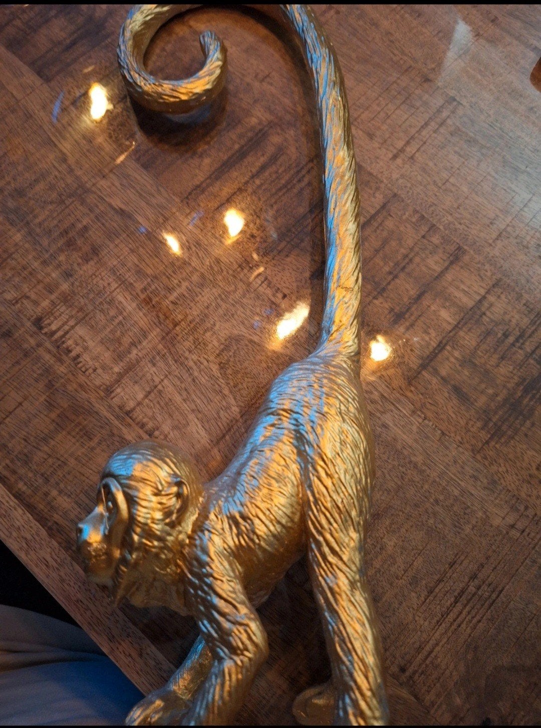 Gouden aap decoratiebeeld - Uniek en stijlvol, Ophalen of Verzenden, Zo goed als nieuw, Goud, Metaal