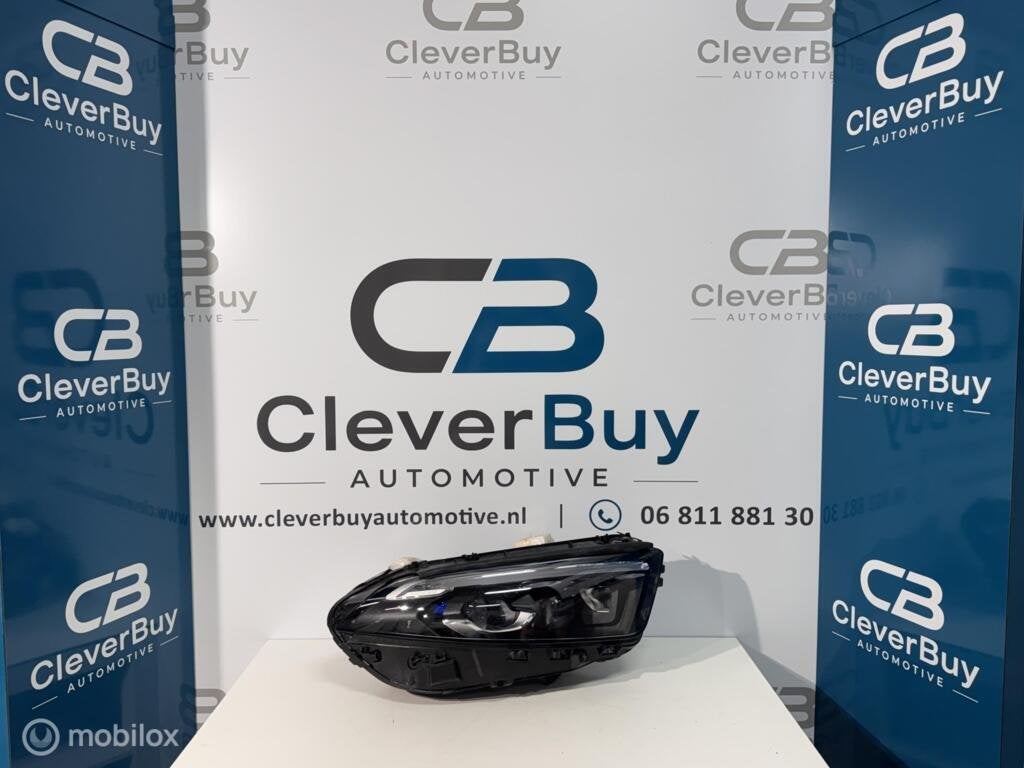 Koplamp origineel led A-klasse MB 18-'22) 177 906 58 04, Gebruikt, Mercedes-Benz, Ophalen of Verzenden, Mercedes-Benz