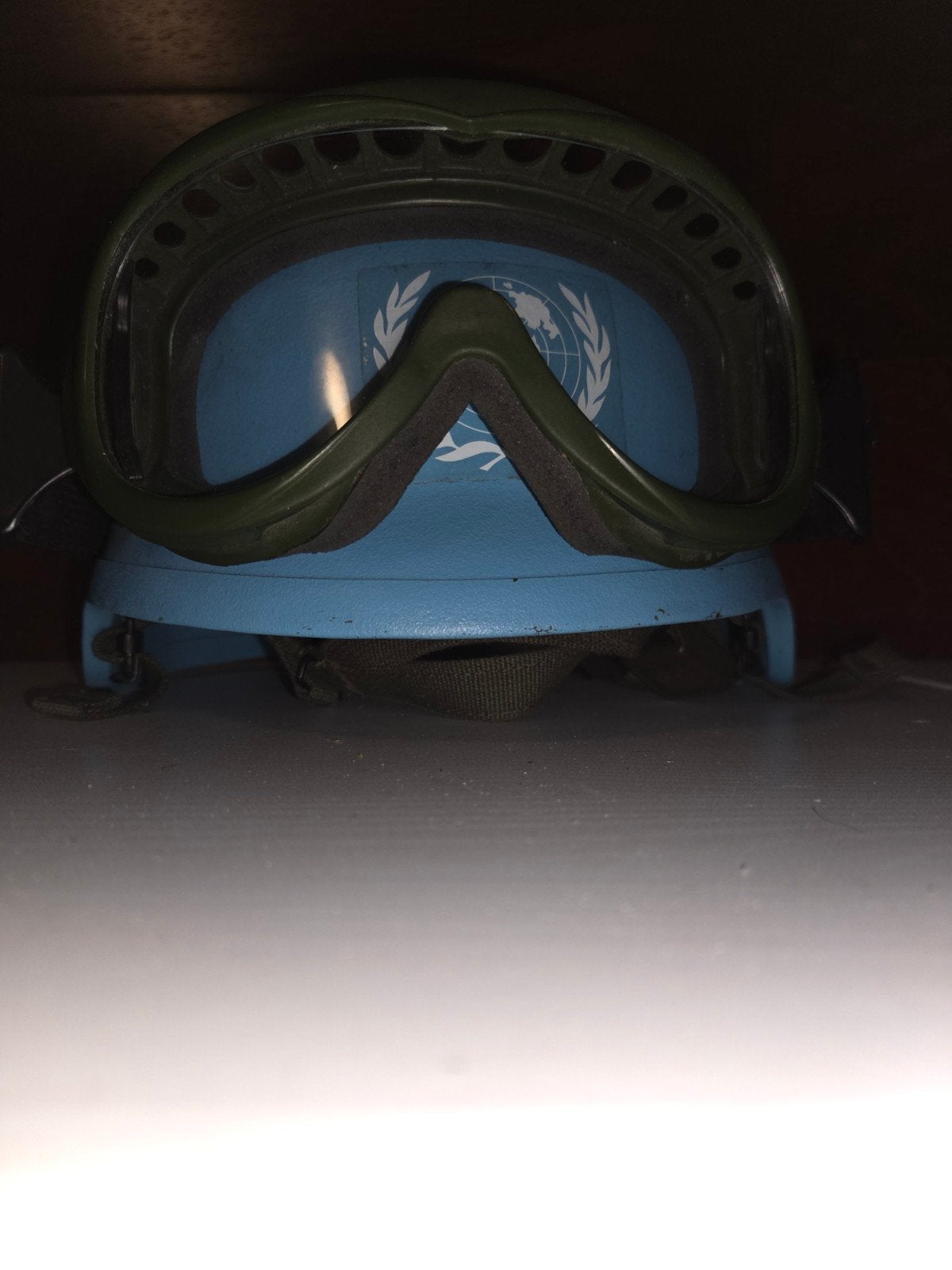 Unprofor blauwe helm., Verzamelen, Ophalen of Verzenden, Landmacht, Nederland, Helm of Baret