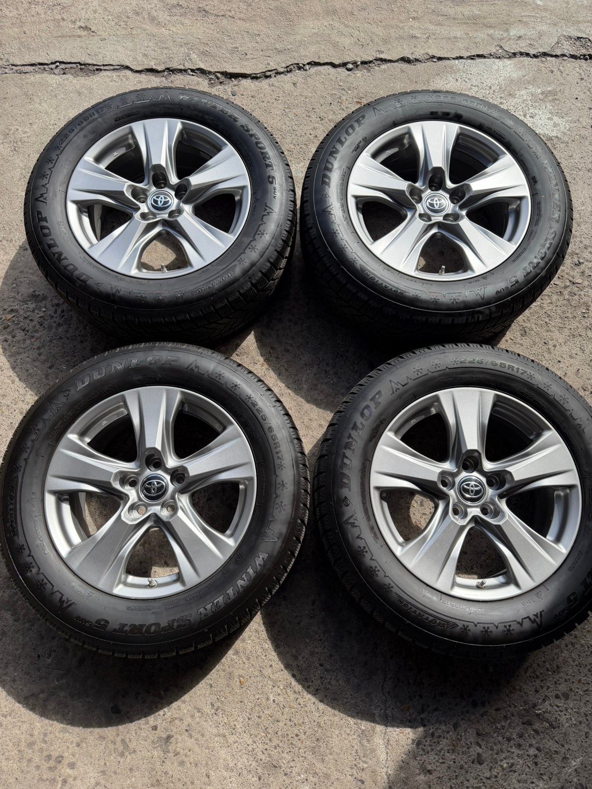 17 inch originele Toyota RAV 4 velgen winterbanden 5 x 114,3, Auto-onderdelen, Ophalen, Banden en Velgen, 17 inch, Winterbanden