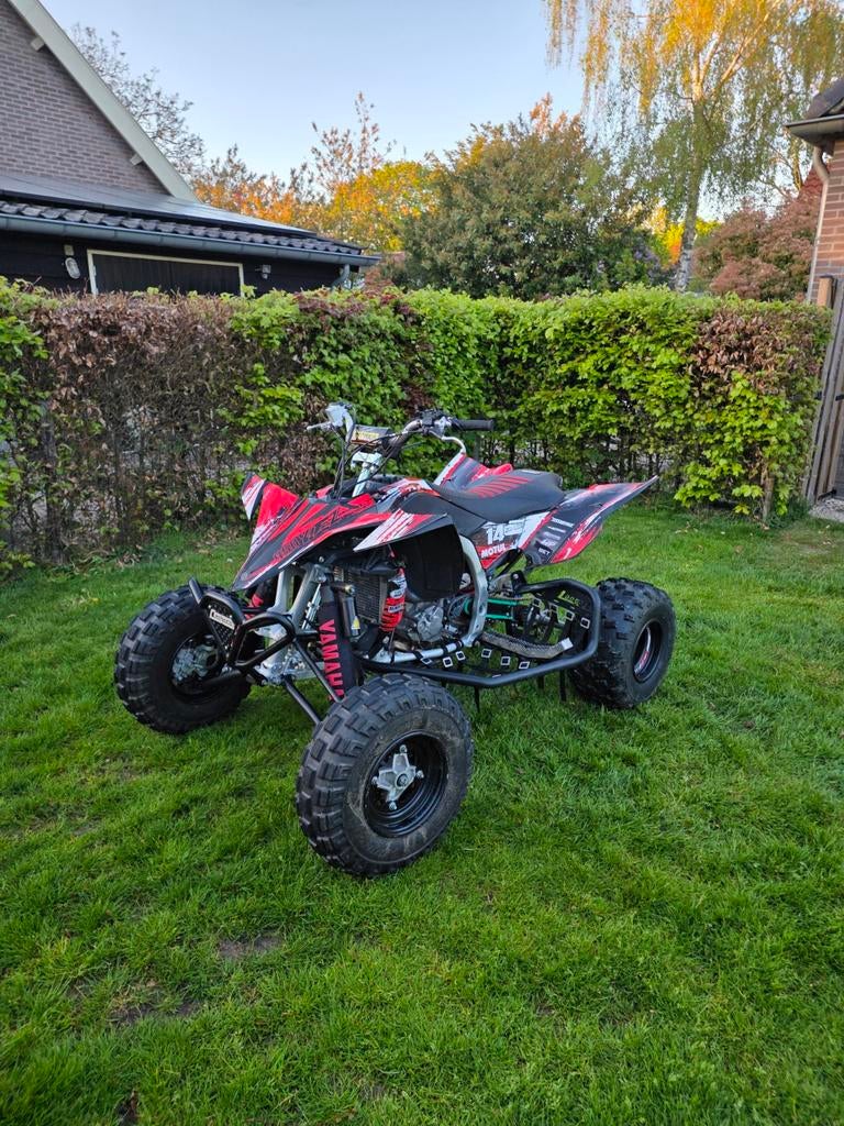 Yamaha YFZ 450R met Honda CRF 450R blok