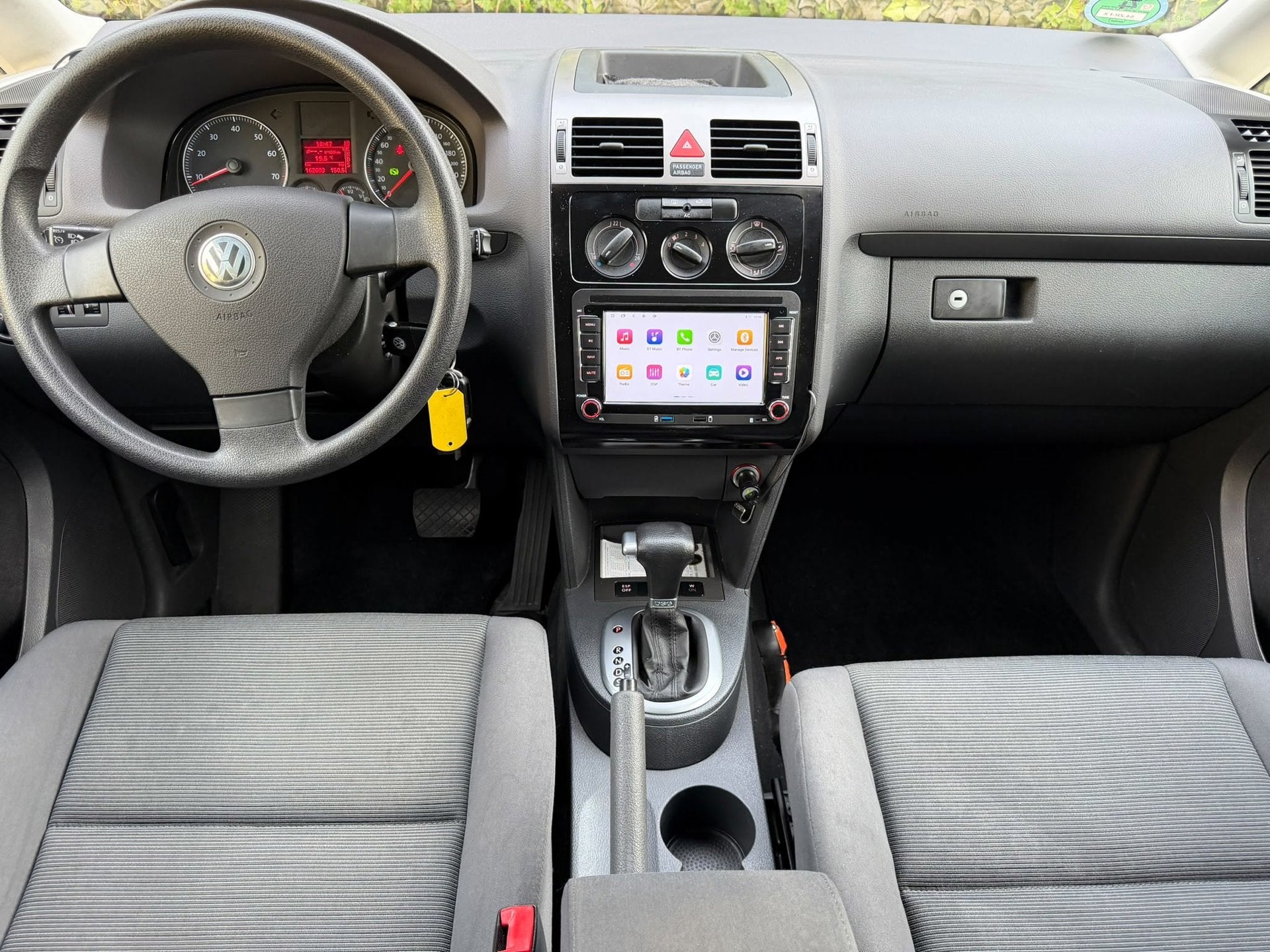 Foto 10 van Volkswagen Touran 1.4 TSI Optive