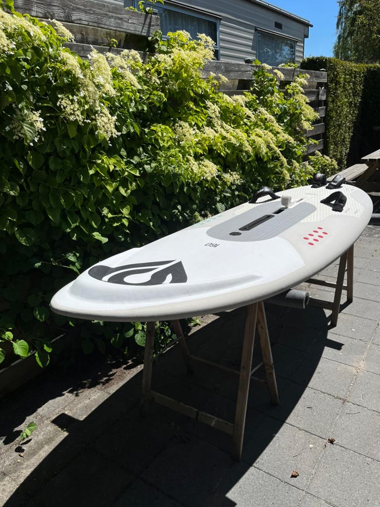 Surfplank Goya trainer 160 liter met zwaard, Watersport en Boten, 250 tot 300 cm, Zo goed als nieuw, Plank, Ophalen