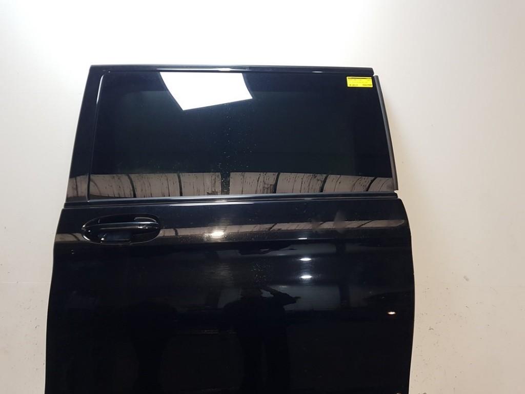 Schuifdeur Links Mercedes-Benz V (447.8) 2022 A4477300502, Auto-onderdelen, Gebruikt, Mercedes-Benz AG, Mercedes-Benz, Mercedesstraße 120, Stuttgart 70372, , Duitsland