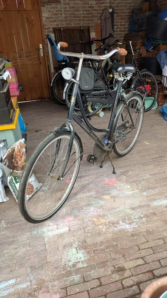 Hollandia Omafiets Damesfiets met anti lekbanden, Fietsen en Brommers, Fietsen | Dames | Omafietsen, Ophalen, Zo goed als nieuw