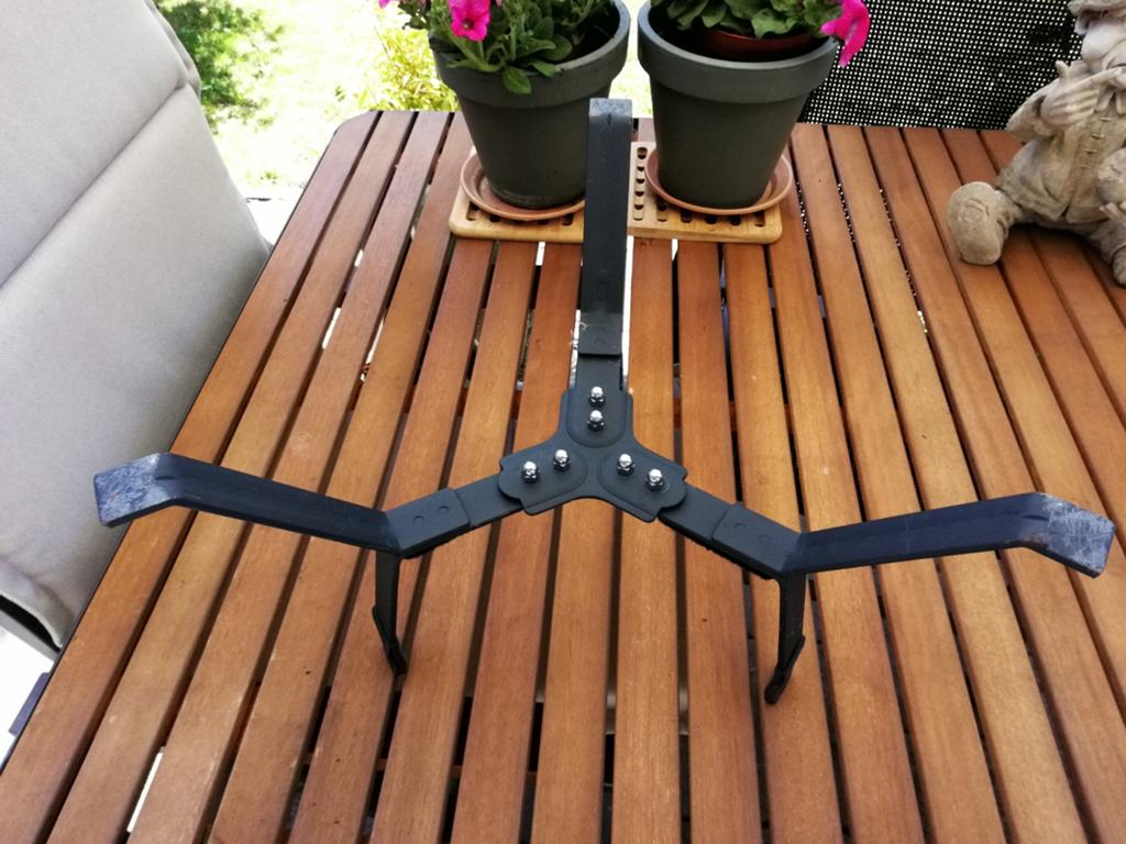 Onderstel voor bbq, Ophalen, Zo goed als nieuw