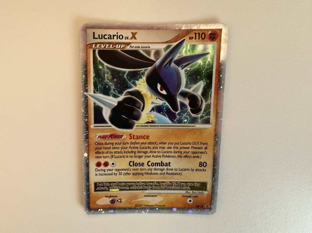 Lucario LV.X DP12 – Near Mint, Ophalen of Verzenden, Zo goed als nieuw, Losse kaart, Foil