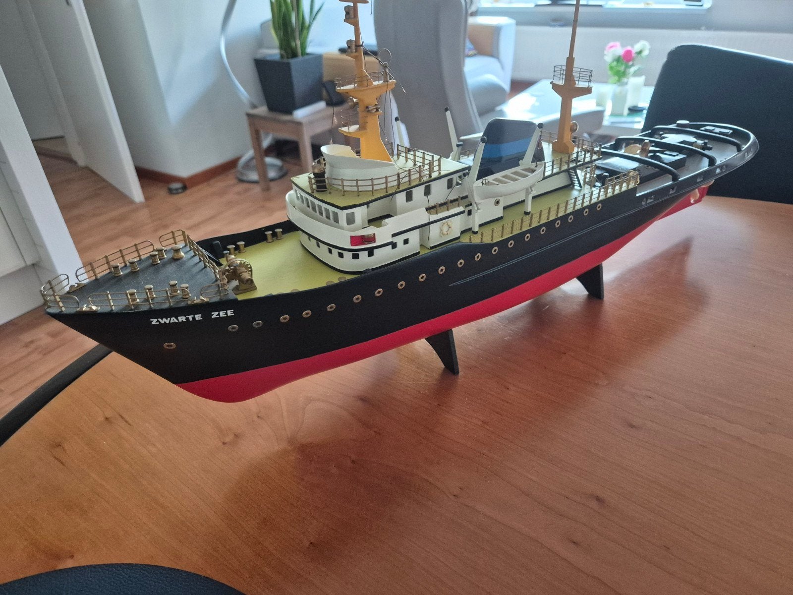 Modelbouw Zwarte Zee sleepboot, Ophalen, Zo goed als nieuw, Groter dan 1:32, Overige merken
