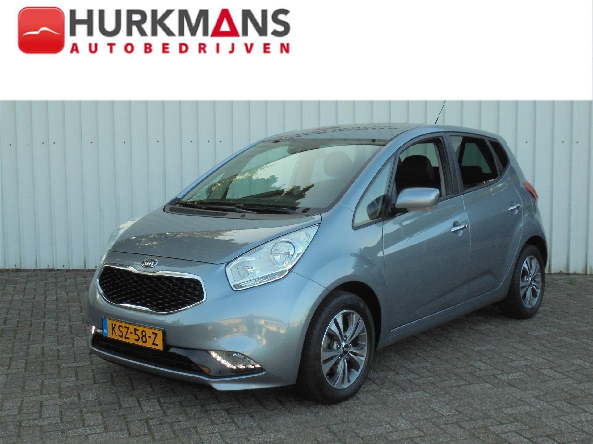 Kia Venga 1.6i AUTOMAAT HOGE INSTAP NAVI - CAMERA ENZ, Auto's, Automaat, Dealer onderhouden, Stof, Gebruikt