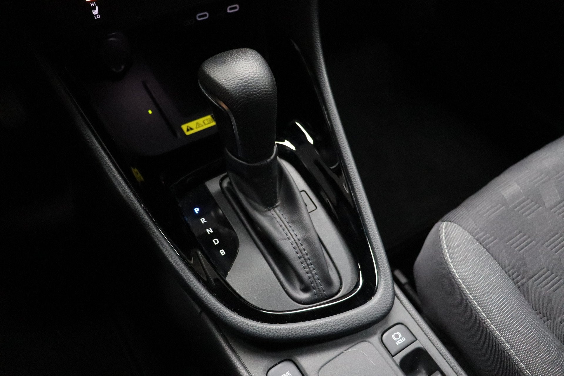 Foto 42 van Toyota Yaris 1.5 Hybrid 115 Dynamic + Comfort Pack | Adaptiv