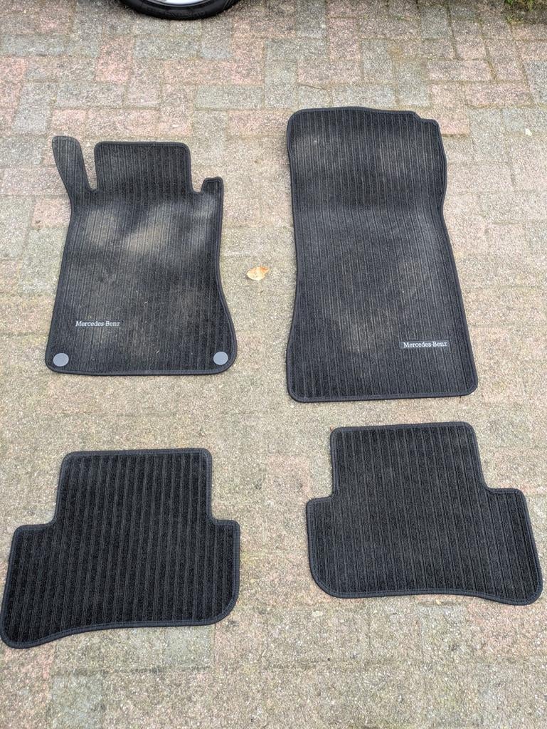 Originele Mattenset Mercedes Benz C180 - Gebruikt, Ophalen of Verzenden