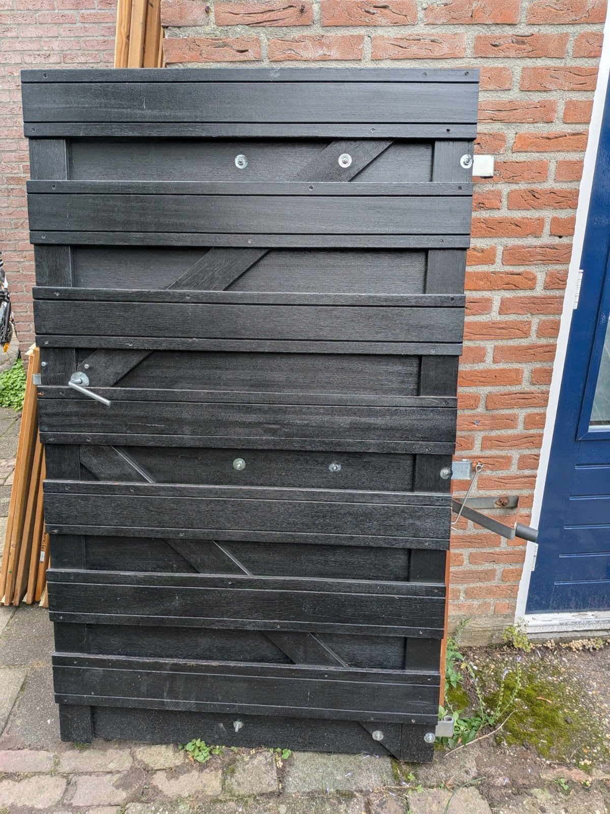 Zwart houten tuinpoort met beslag, Ophalen, Met poort, Gebruikt, Tuinhek