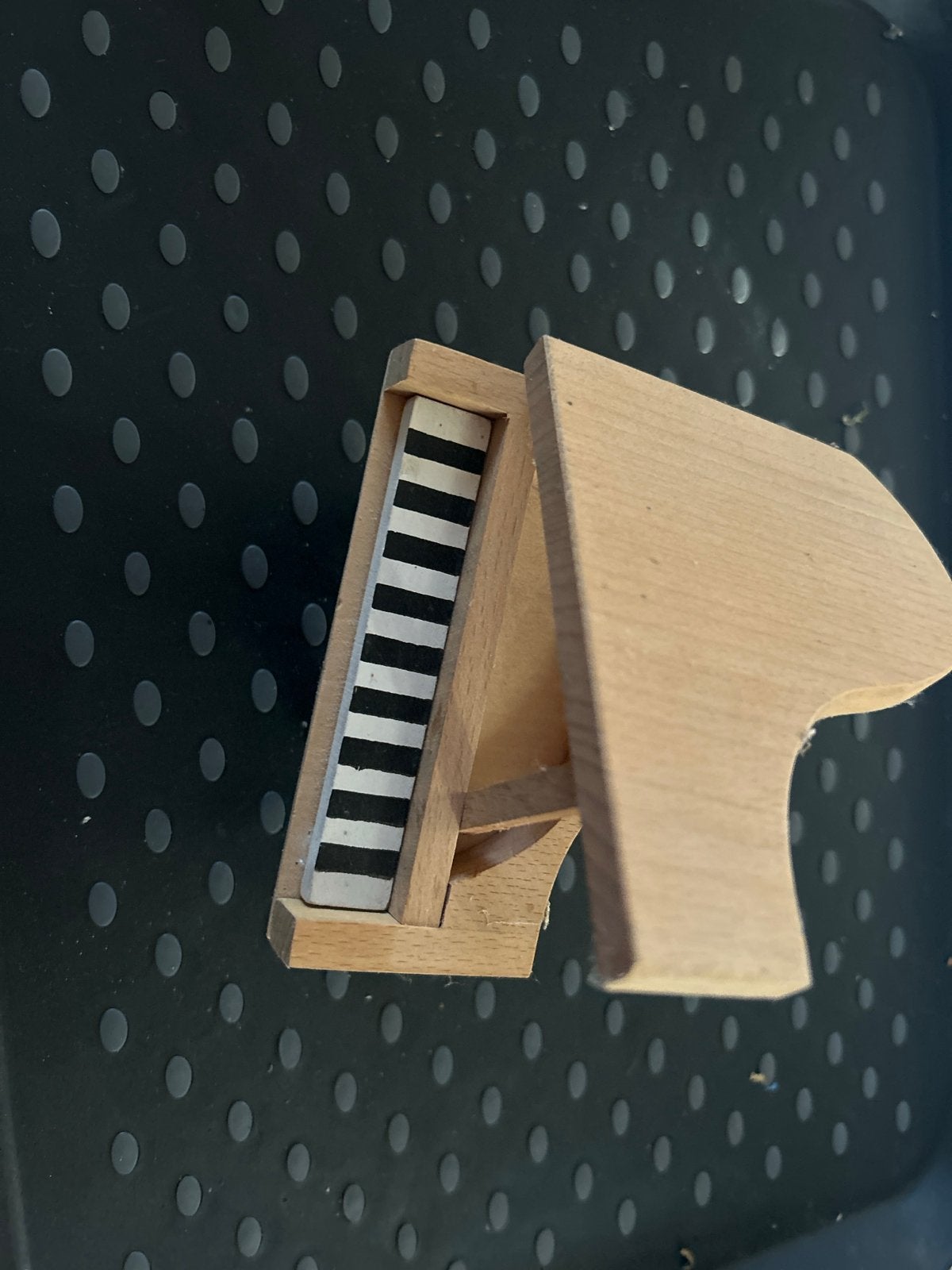 Miniatuur houten vleugel - decoratief item, Ophalen, Gebruikt