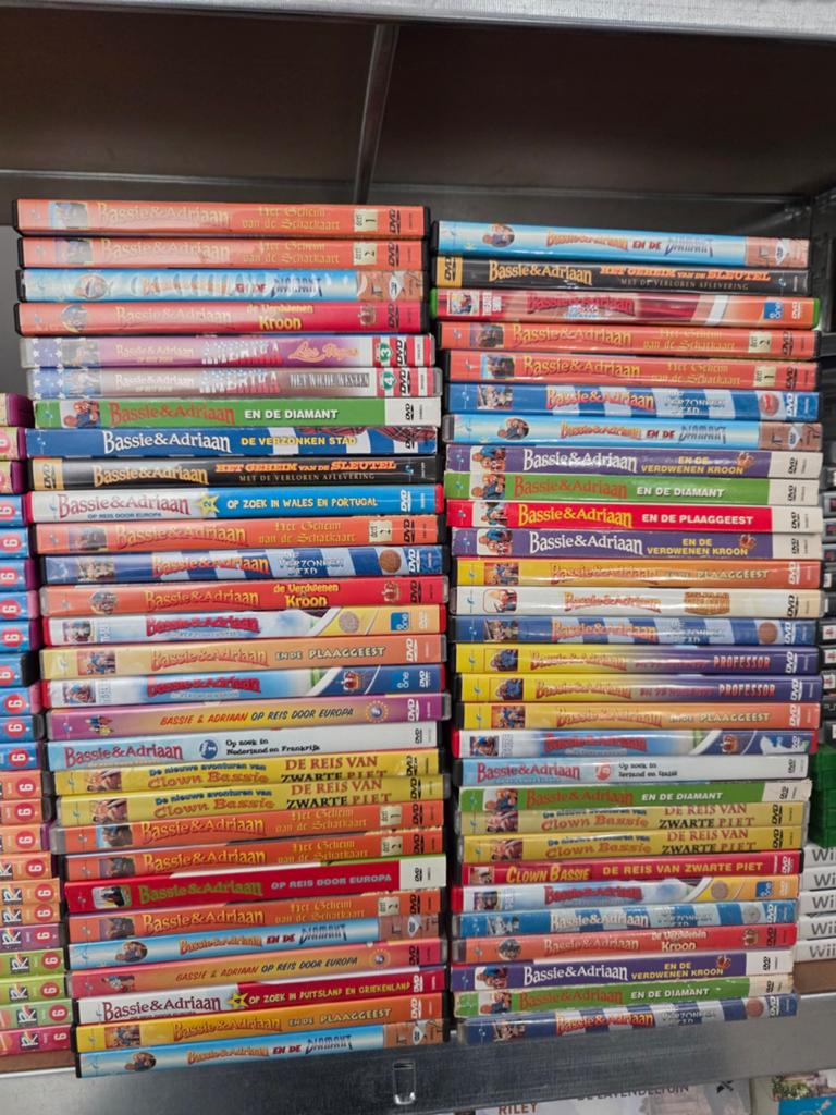 Bassie en Adriaan - Grote verzameling dvd's, Alle leeftijden, Ophalen of Verzenden, Zo goed als nieuw