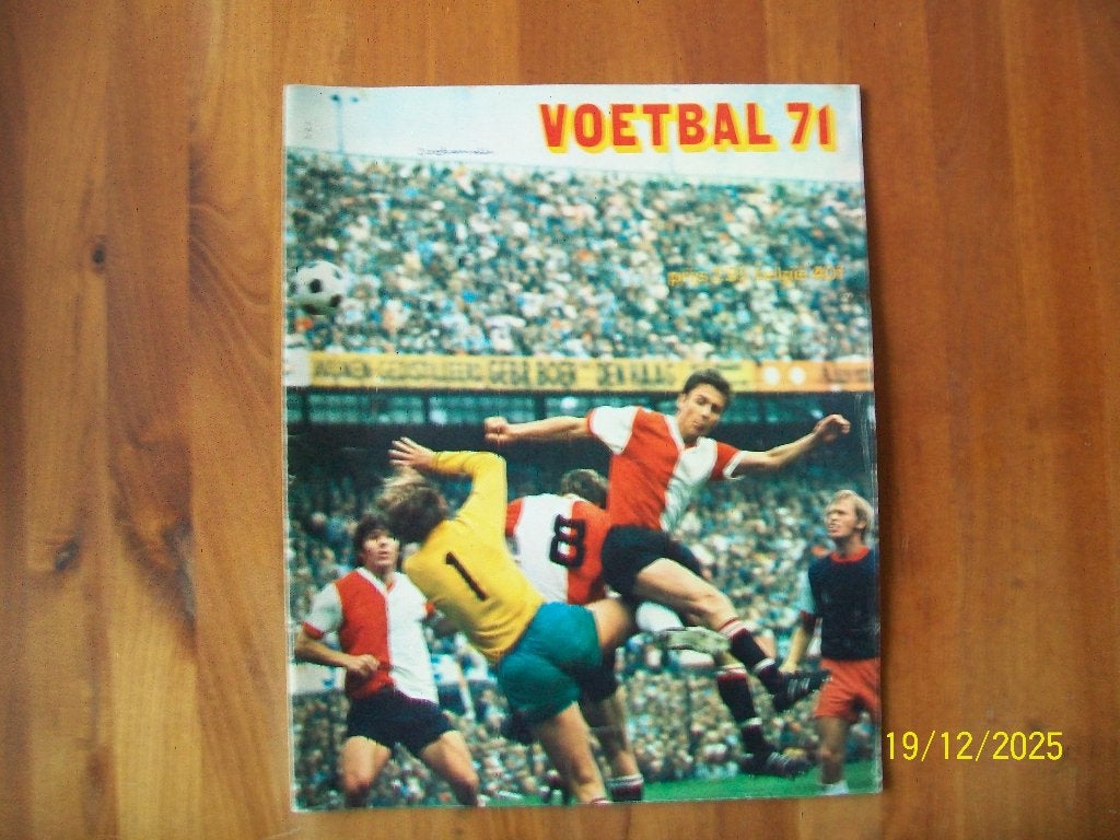 Revu magazine Voetbal 71, Verzamelen, Verzenden, Zo goed als nieuw, Feyenoord, Boek of Tijdschrift