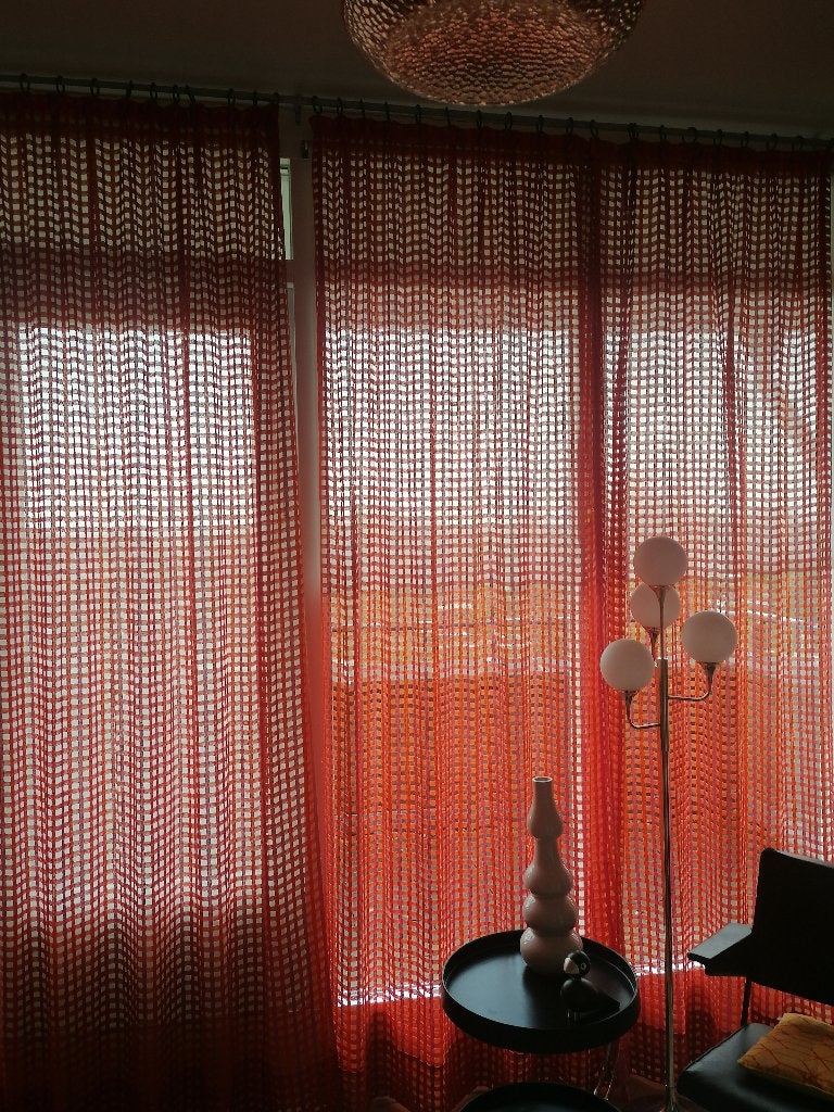 Retro seventies oranje opengewerkte gordijnen, Huis en Inrichting, Ophalen of Verzenden, Oranje