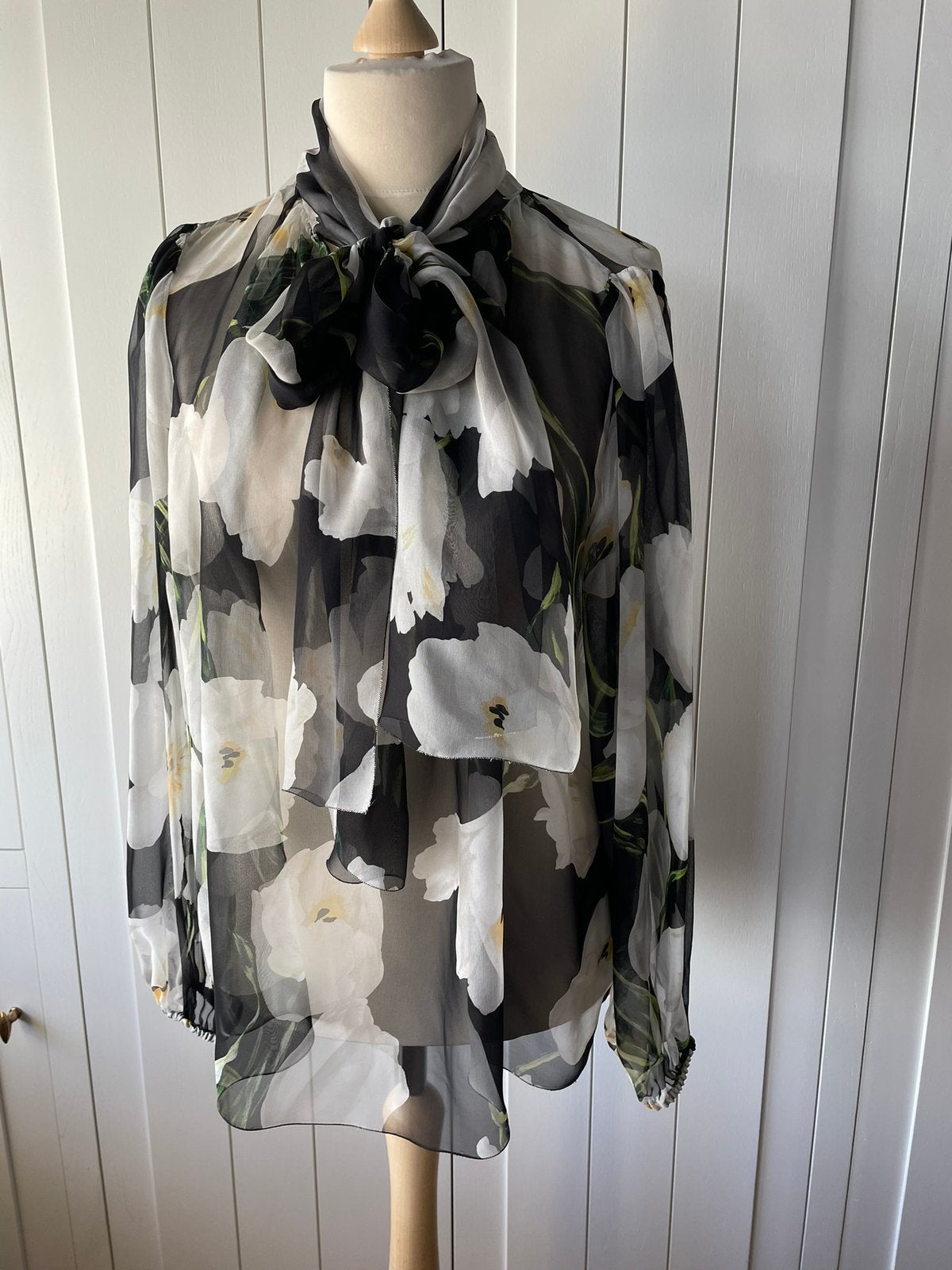 Transparante blouse, Ophalen of Verzenden, Zo goed als nieuw, Maat 42/44 (L), Zwart