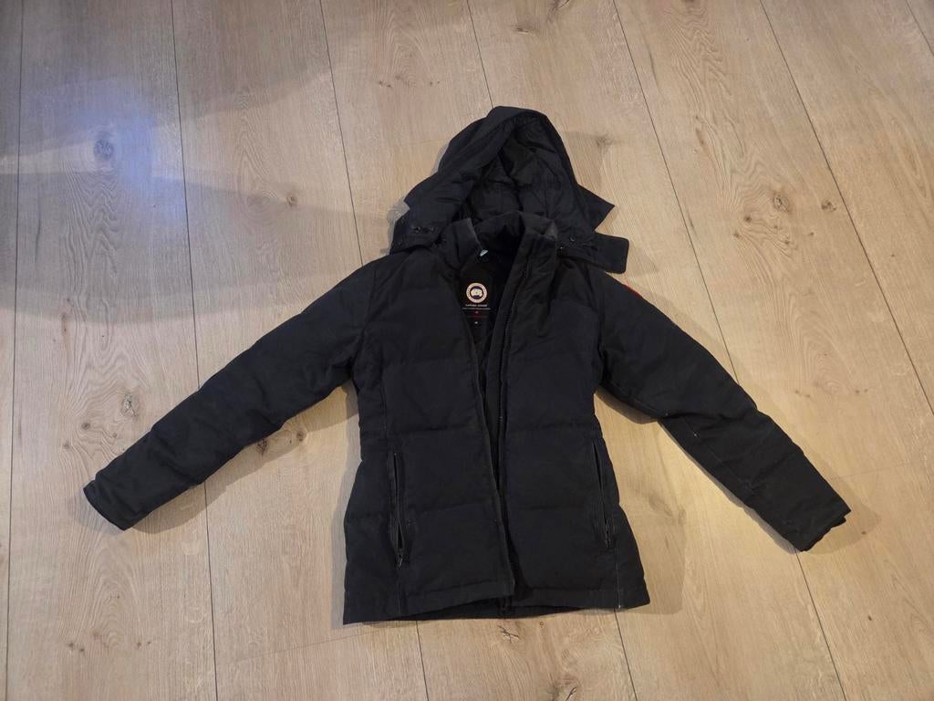 Canada Goose dames jas maat S, model 2017, pas gestoomd, Ophalen of Verzenden, Zo goed als nieuw, Maat 36 (S), Canada Goose