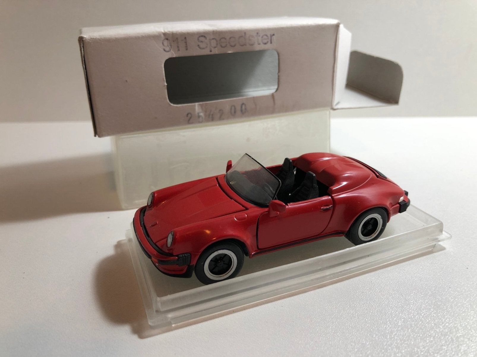Porsche 911 Speedster, 1:43, NZG,WAP254200, Hobby en Vrije tijd, Modelauto's | 1:43, Ophalen of Verzenden, Zo goed als nieuw, Auto