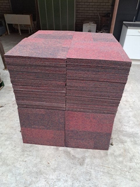 tapijttegels 50x50 cm, rood, tapijt tegel, vloertegel, Ophalen, Gebruikt, 75 m² of meer, Tapijttegels