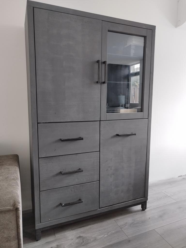 Tego Vitrinekast 3 drs 3 lades acacia naturel 112cm, Huis en Inrichting, Kasten | Vitrinekasten, Zo goed als nieuw, 150 tot 200 cm