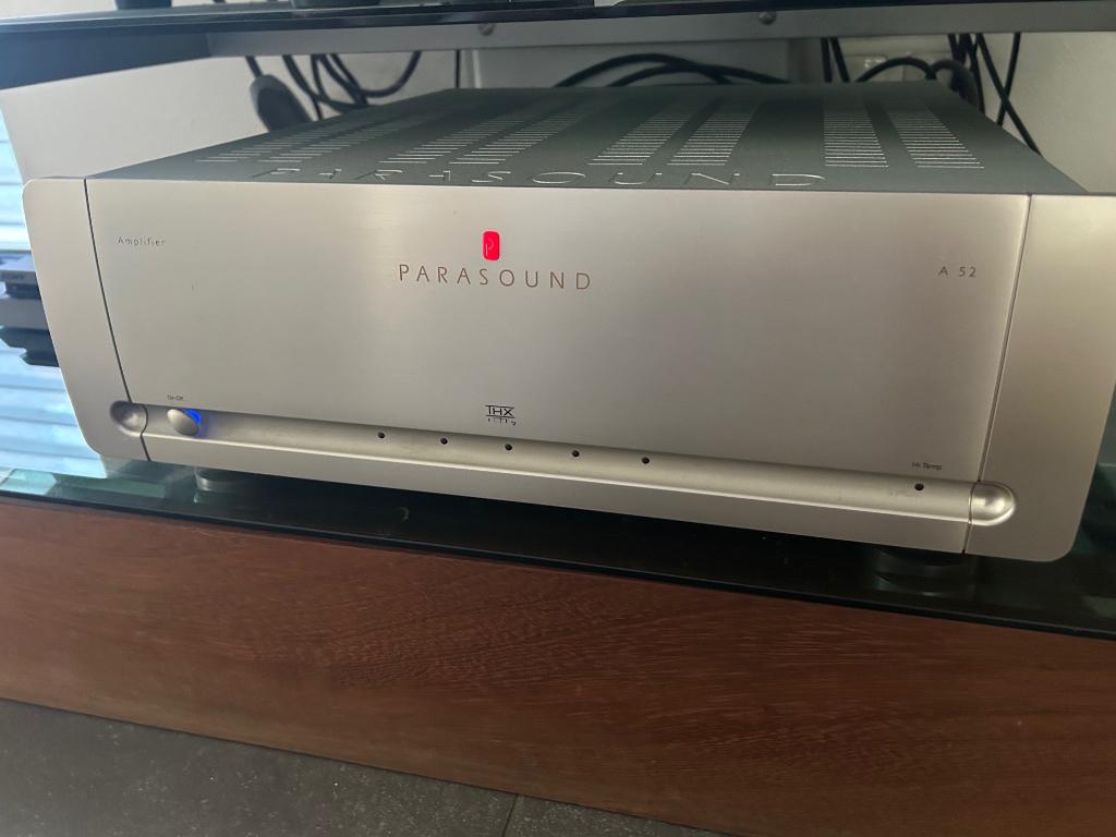 Parasound HALO A52 5 kanaals eindversterker, Ophalen, Zo goed als nieuw, 120 watt of meer, Overige merken
