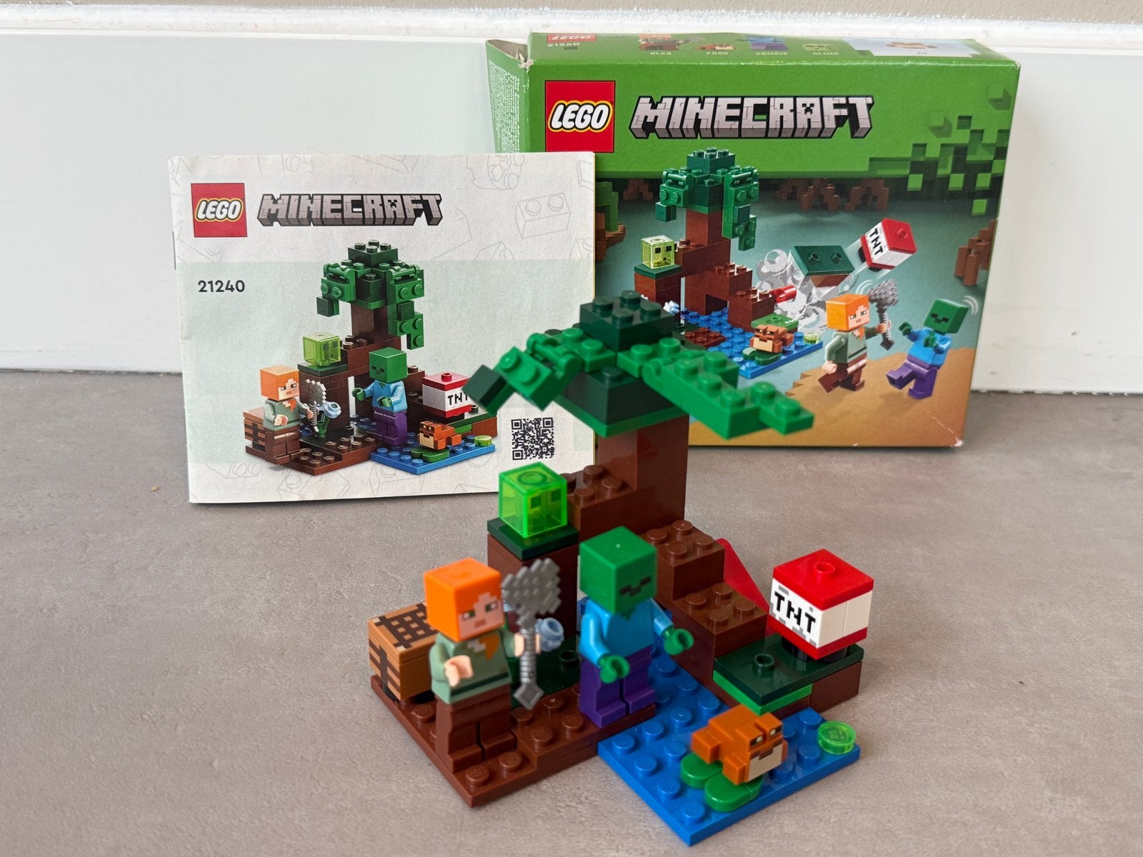 LEGO Minecraft 21240 Het Moerasavontuur - Complete set, Minecraft, Lego, Ophalen of Verzenden, Zo goed als nieuw