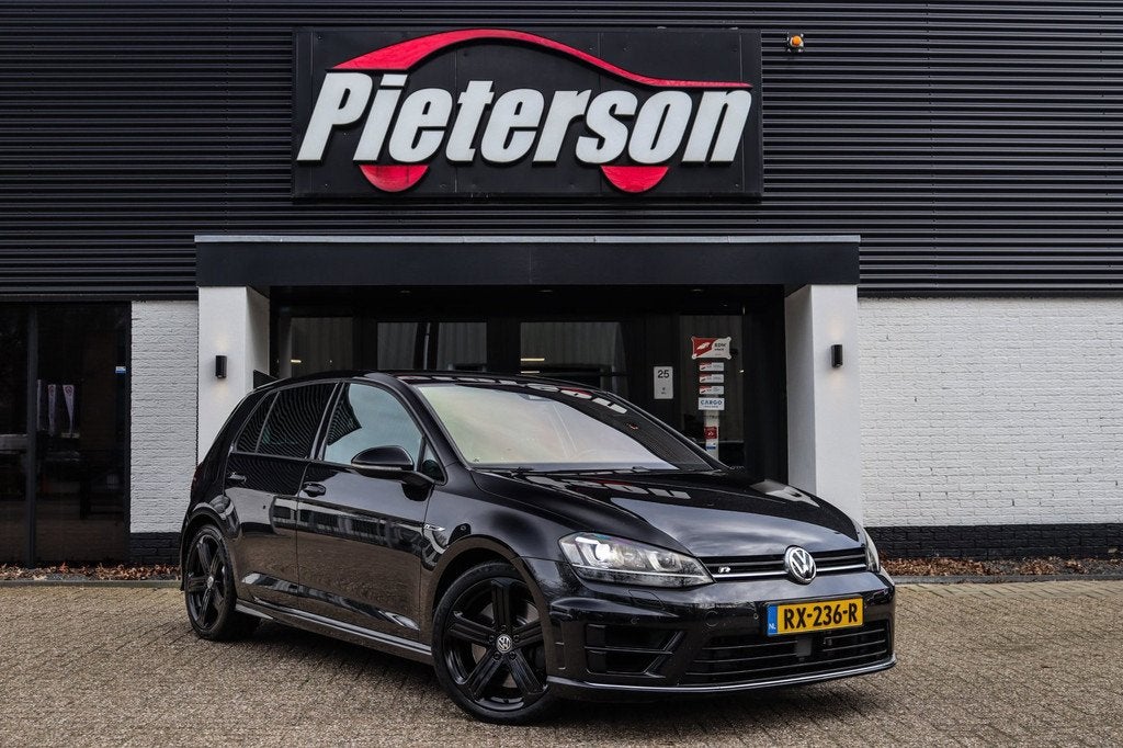 Volkswagen Golf 2.0 TSI R 4Motion DEALER OH KEYLESS ACC, Gebruikt, Euro 6, 4 cilinders, 1984 cc