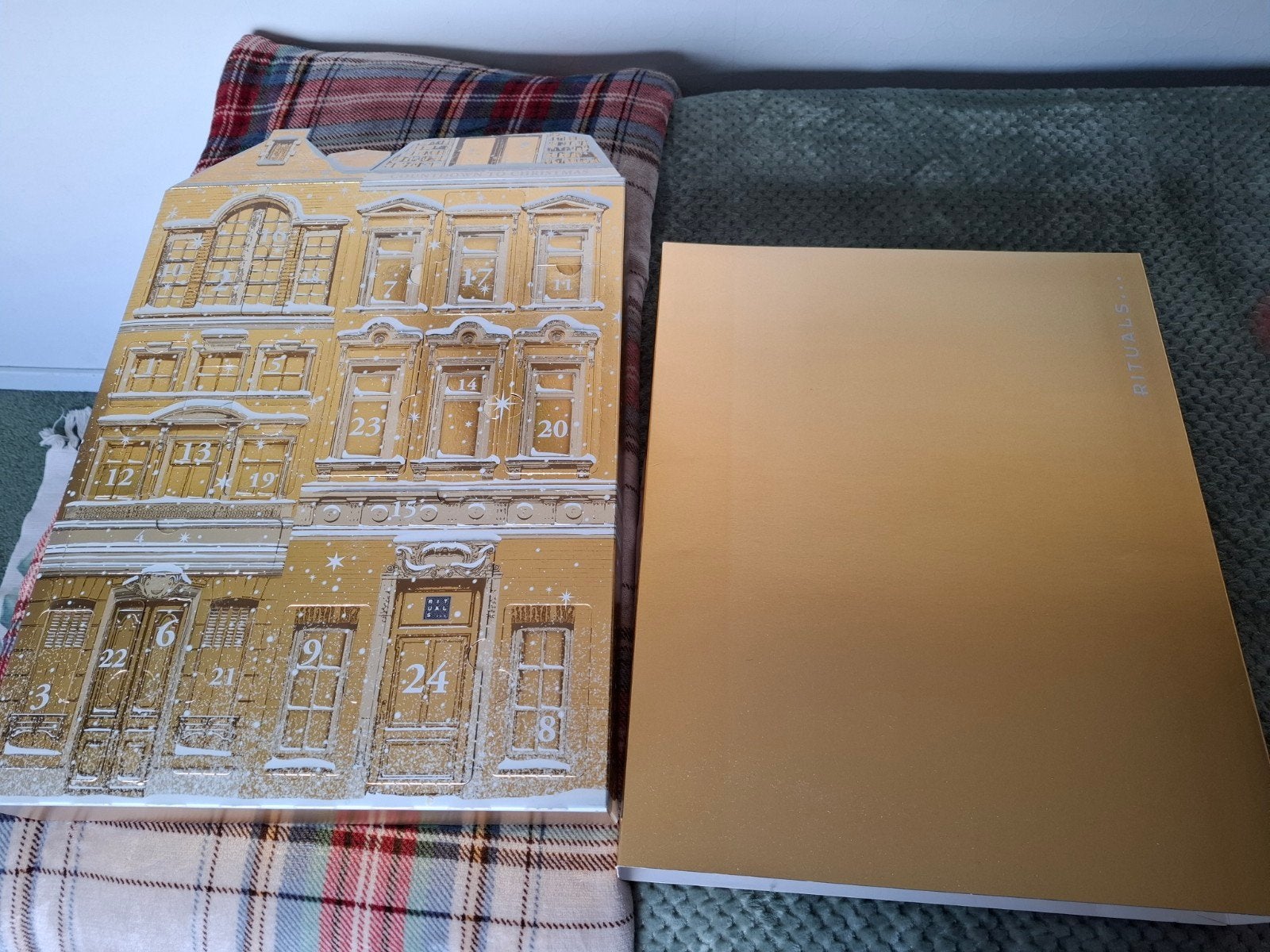 Adventkalender! leeg! Rituals, Ophalen