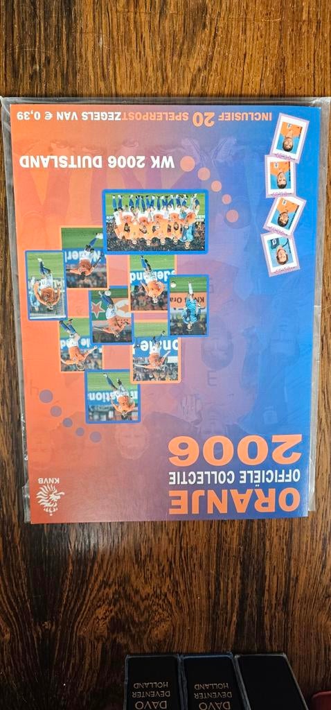 Verzamelmap Oranje spelers WK 2006 incl. 20 zegels, Verzenden